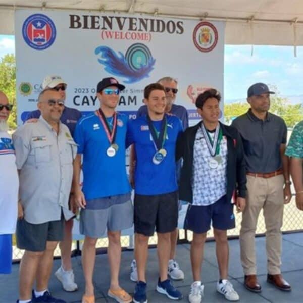 Nadador Cubano Logra Medalla de Oro en Serie Panamericana de Aguas Abiertas