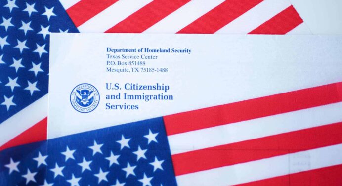 Nueva Medida para Denegar Rápidamente el Asilo a Inmigrantes en Estados Unidos: ¿Quiénes Serán Afectados?