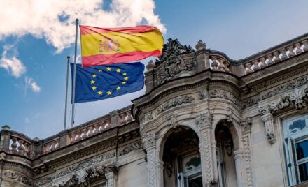 Problemas Técnicos Obligan al Consulado de España en La Habana a Reprogramar Citas