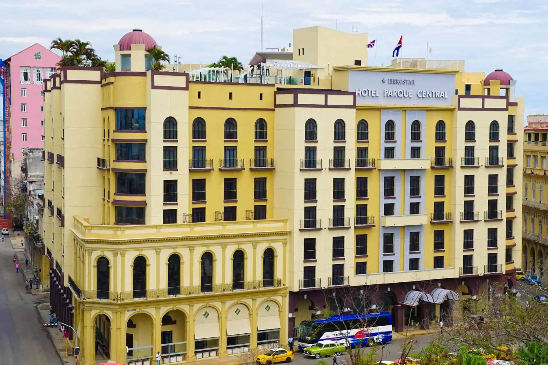 Ofertas de Havanatur para Iberostar Hotels Resort para Abril 2023
