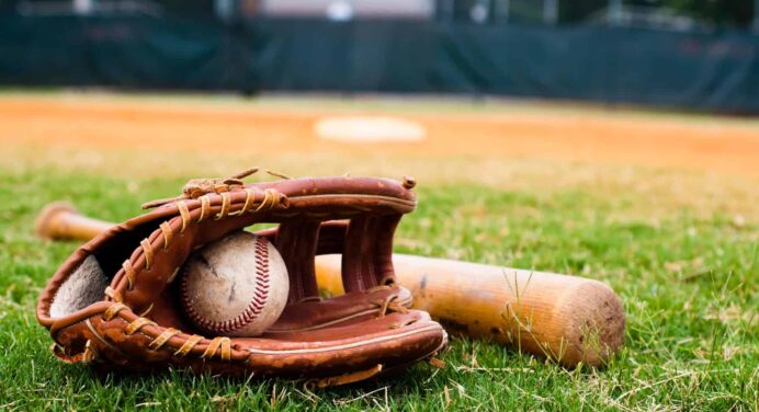 Otro Cubano se Incorpora a Equipo de Grandes Ligas del Béisbol de Estados Unidos