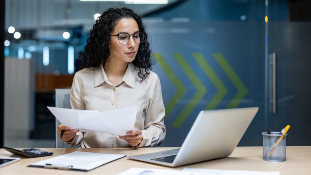 Plataformas y recursos útiles para conseguir empleo en México siendo cubano