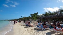 Playa Blanca (Holguín)