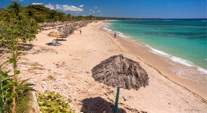 Playa Rancho Luna (Cienfuegos)