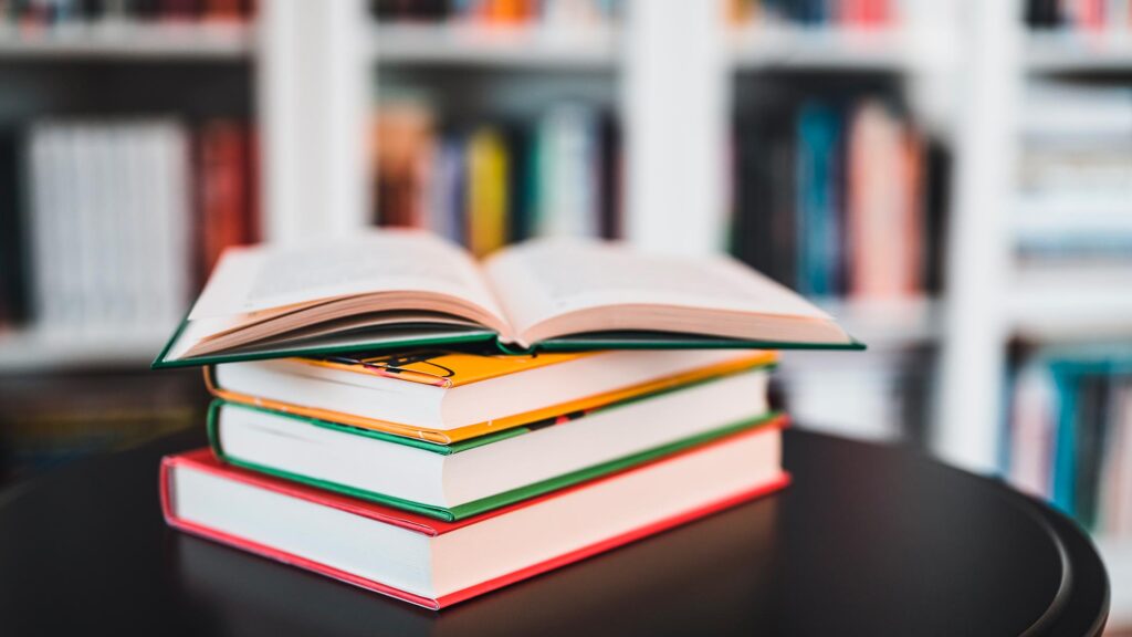 Principales programas nacionales que ofrecen libros gratuitos