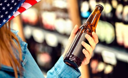 Florida Podría Exigir Prueba de Ciudadanía para Comprar Cerveza o Lotería