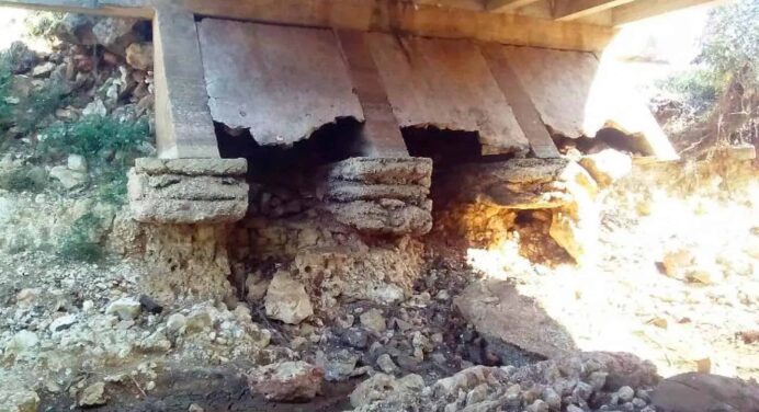 Puente en Cienfuegos al Borde del Colapso: Prohíben Tránsito de Vehículos Pesados