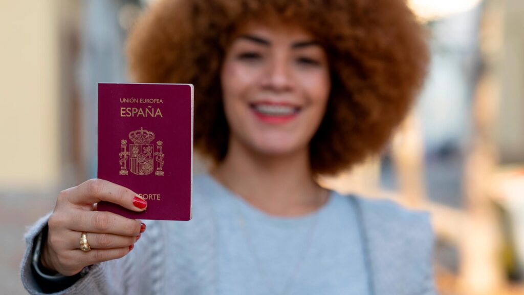 ¿Qué Sucede Después de Obtener la Nacionalidad Española?