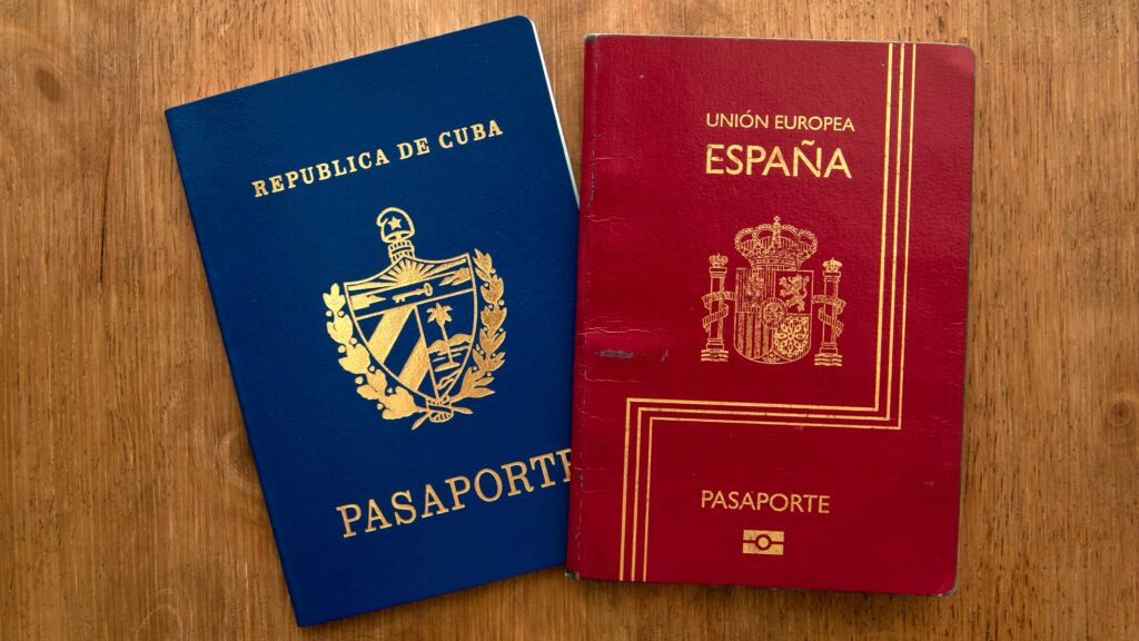 Qué no hacer si estás sin papeles en España