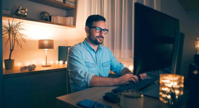 ¿Quieres Trabajar desde Casa y Vives en Estados Unidos? Mira esta Oferta de Empleo