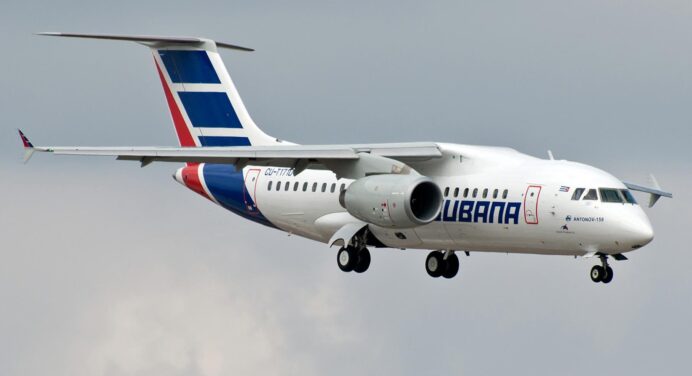 Reanudan Conexión Aérea entre La Habana y Nueva Gerona