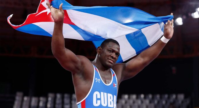 ¿Regresa Mijaín López? El Reto del Ruso Semenov que Podría Romper su Retiro