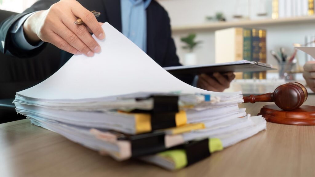 Regularización migratoria: tu prioridad absoluta