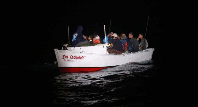 Repatriado Nuevo Grupo de Cubanos desde Estados Unidos