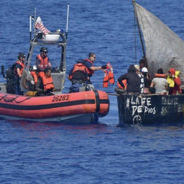 Repatrian Nuevo Grupo de Migrantes a Cuba 2 de Abril