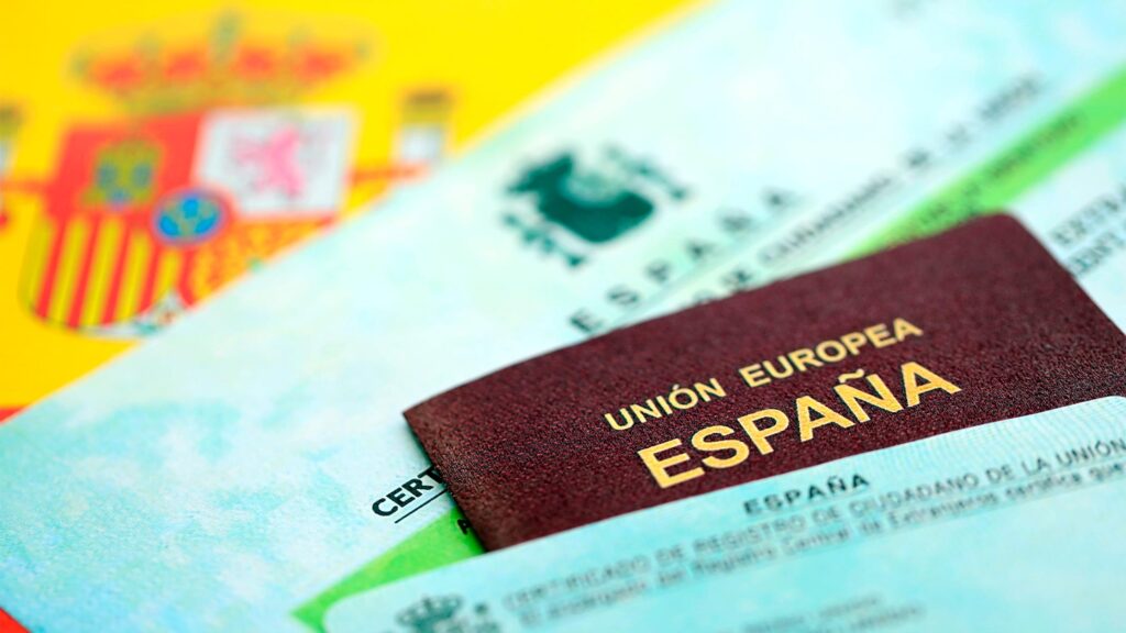 Requisitos del arraigo social en España