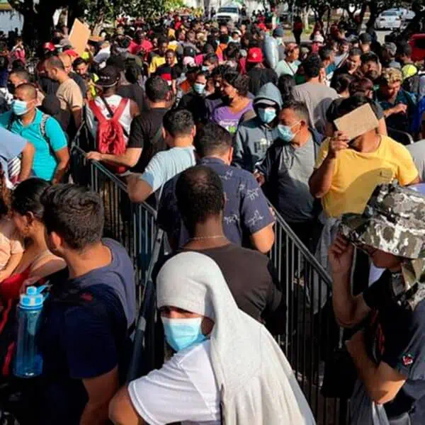 Reubican Migrantes en Tapachula Incluidos Cubanos para Hacer Frente a Crisis Migratoria Actual