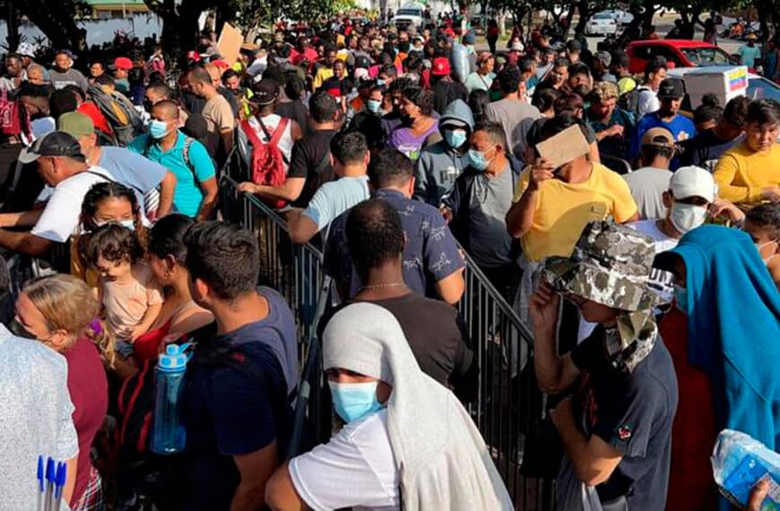 Continúa la Crisis Migratoria en Tapachula: Migrantes Reubicados