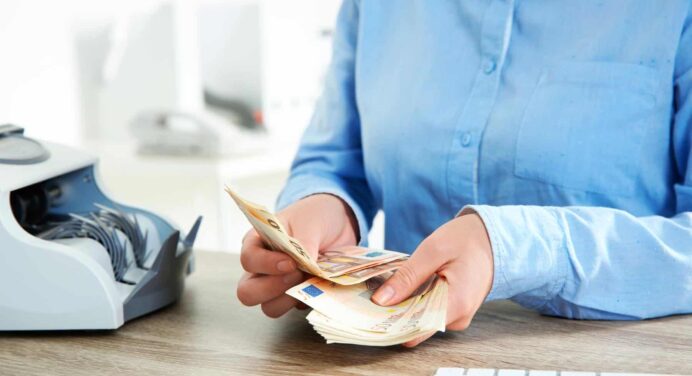 Servicio Exclusivo de Caja en Banco Metropolitano en Cuba 17 de Septiembre