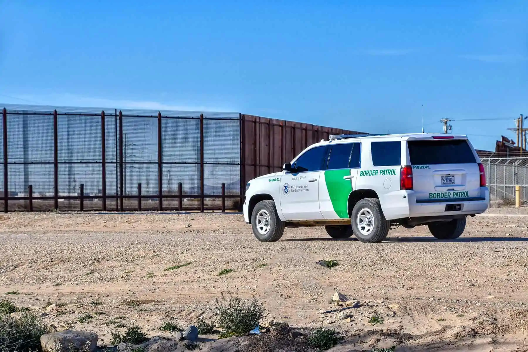 Texas Reforzara con Efectivos Militares su Frontera con Mexico