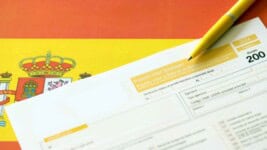 Tipos de Residencia en España. Cuál te Conviene según tu Perfil