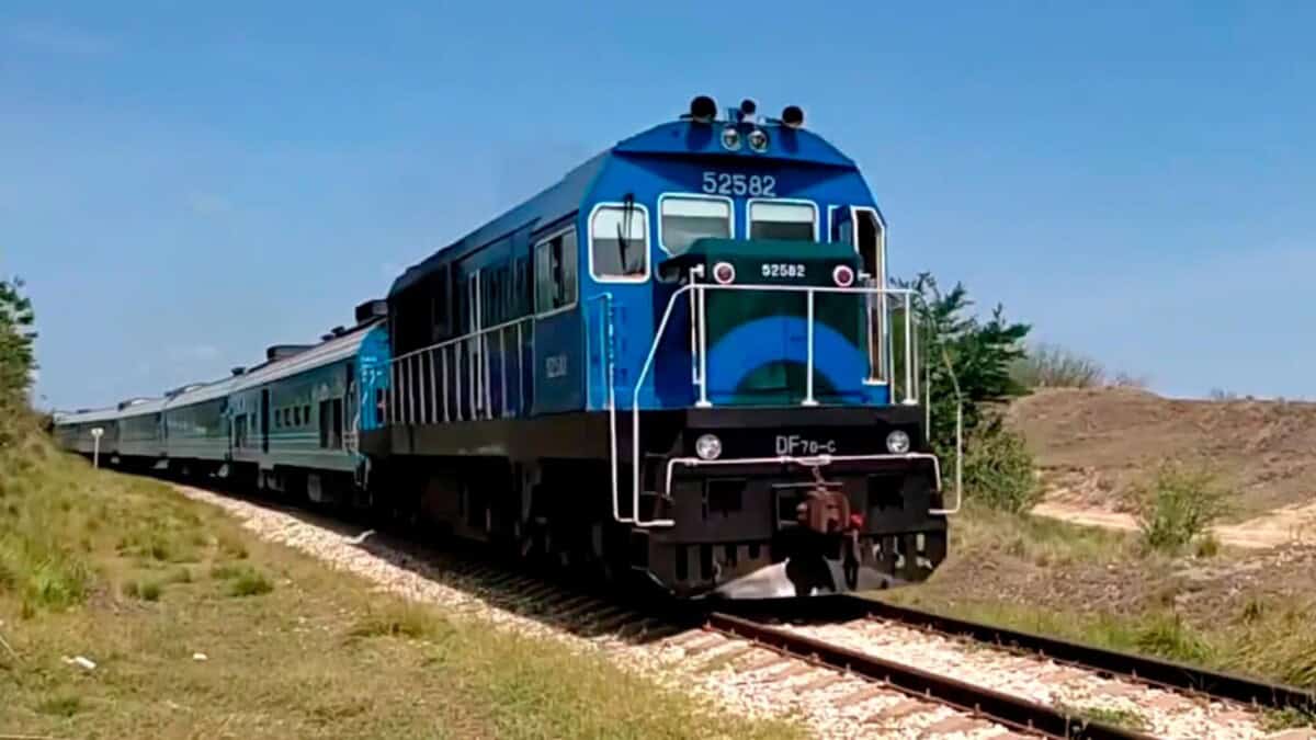 Nuevo Servicio de Transportación de Cargas en los Trenes de Pasajeros en Cuba