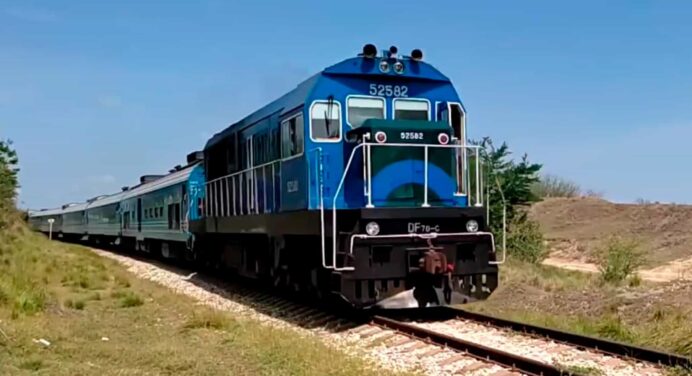 Nuevo Servicio de Transportación de Cargas en los Trenes de Pasajeros en Cuba