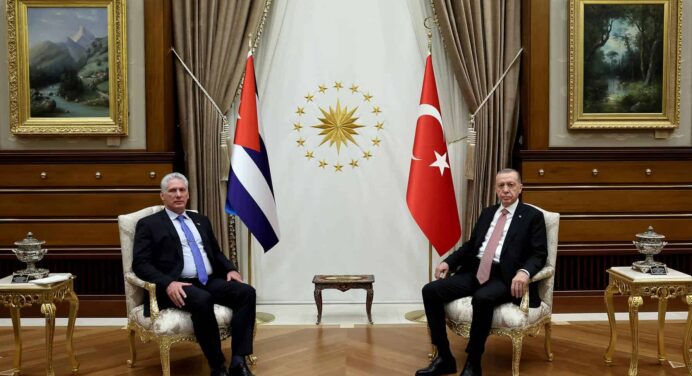 Turquía y Cuba Acuerdan Incrementar su Comercio