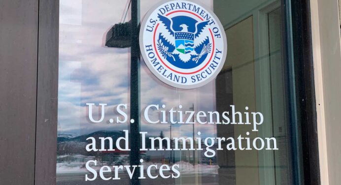 USCIS Reabre Oficina de Campo en La Habana
