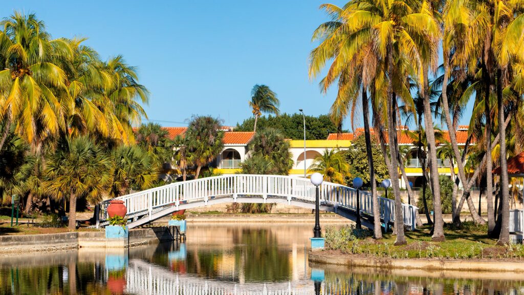 ¿Vale la pena aprovechar estas ofertas para viajar a Cuba?