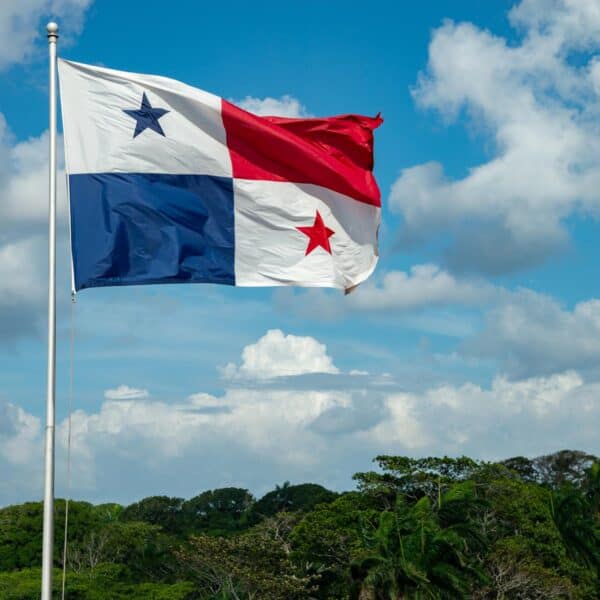 Visas de Transito y Feriados por Fiestas Patrias de panama