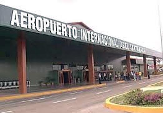 Aeropuerto Internacional Abel Santamaría