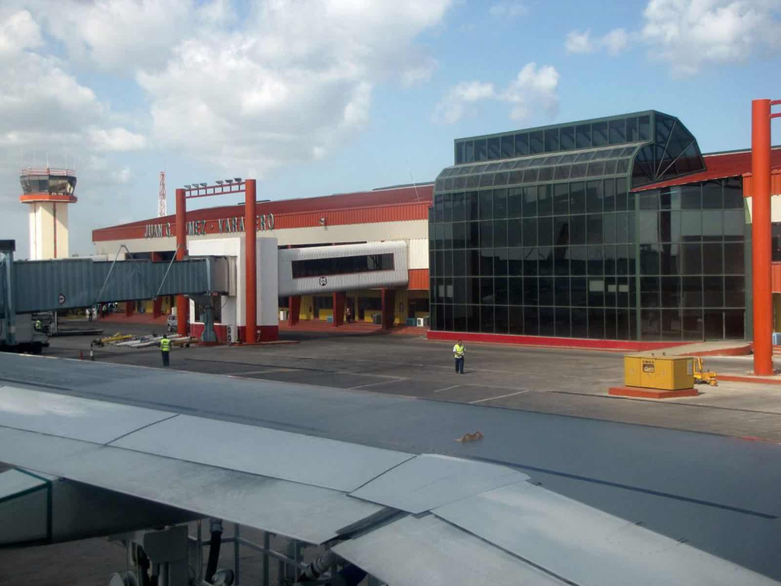 aeropuerto cubano incrementa sus operaciones