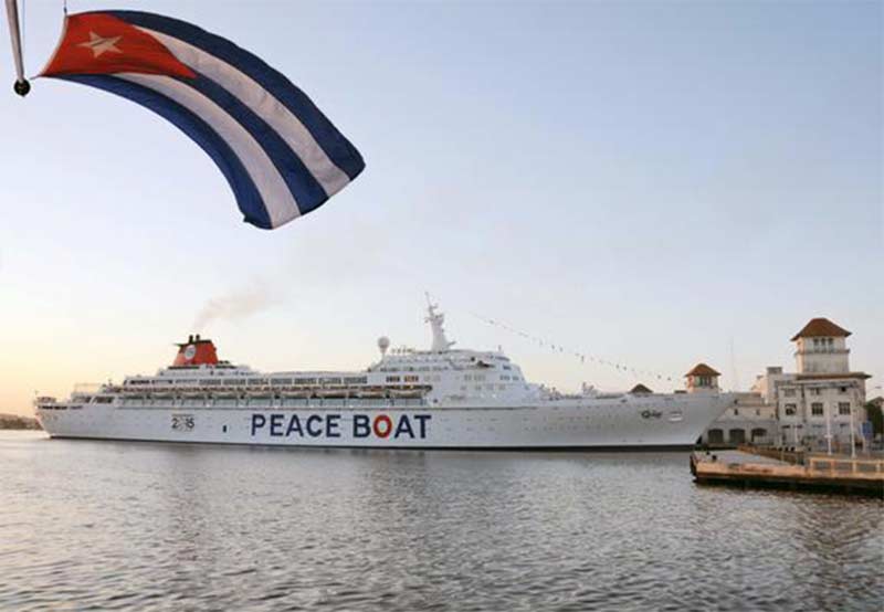 barco de la paz