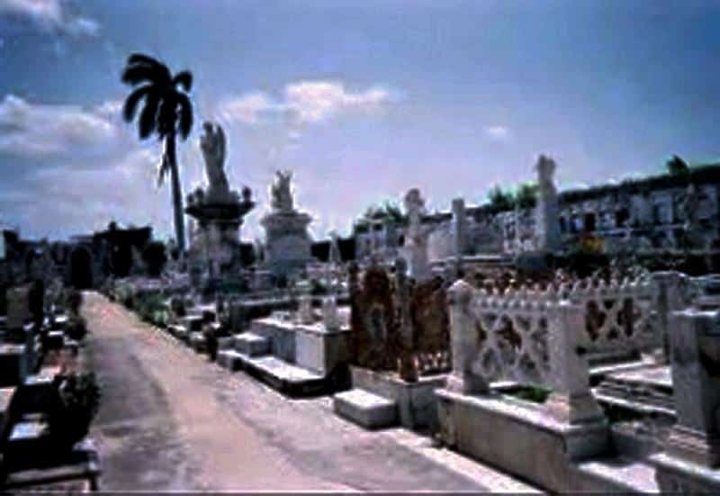 Cementerio de Reina