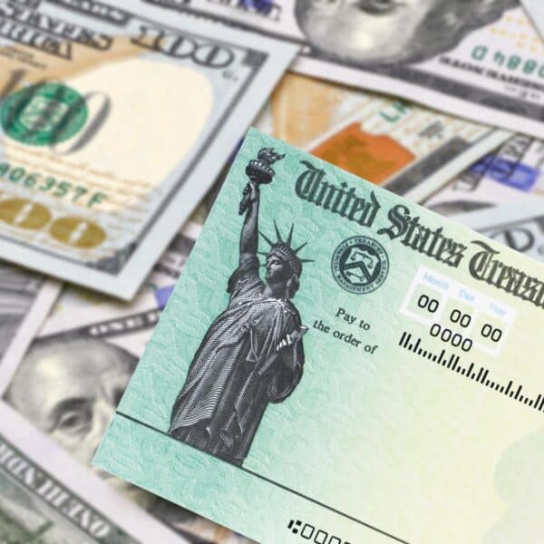 cheques de estimulo de hasta 1200 dolares en estos estados de estados unidos