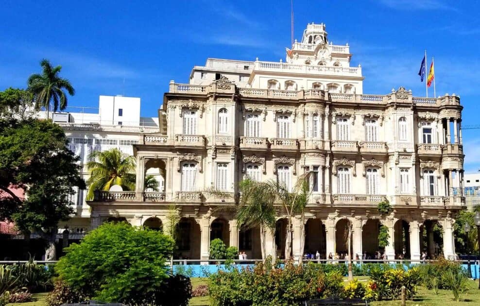 Consulado De España En La Habana Restablecerá Servicios