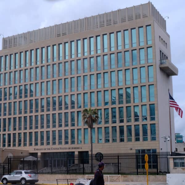 embajada estados unidos reanuda servicios en la habana