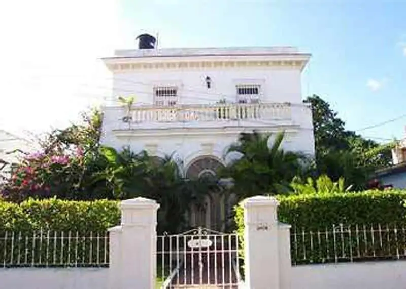 Apartamento Isela y León