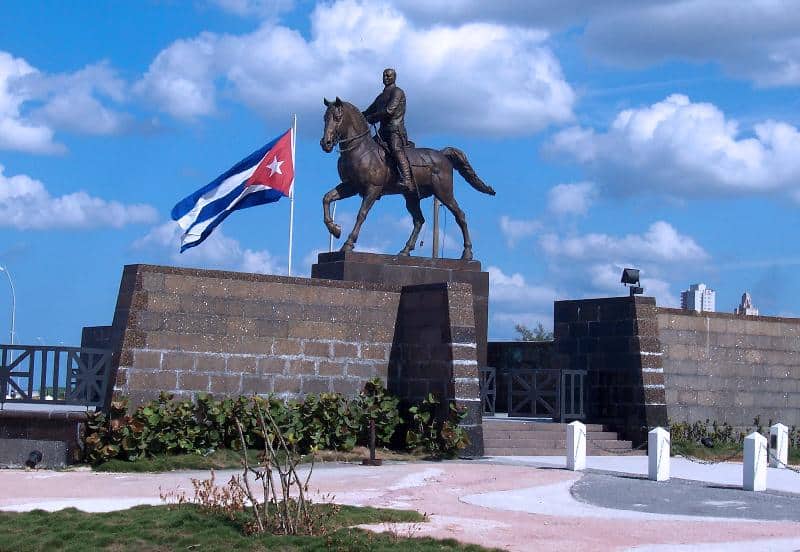Monumento al Mayor General Calixto García