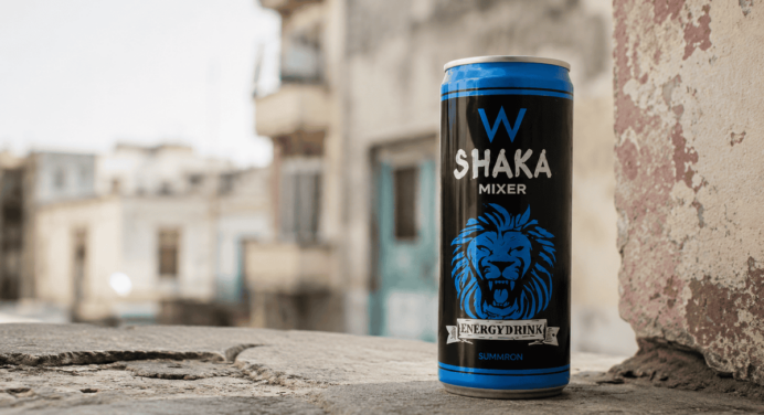 ¿Qué es Shaka y Por qué Salud Pública Alerta Sobre esta Bebida de Moda entre Jóvenes Cubanos?