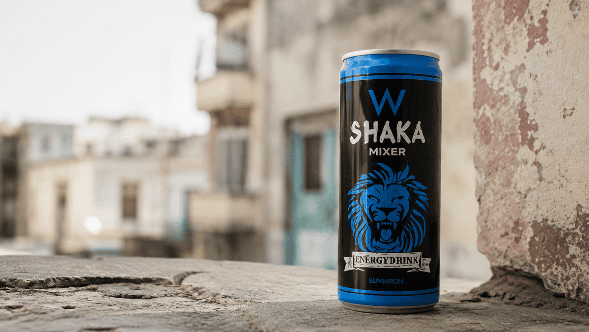 Lata de bebida Shaka consumida en Cuba