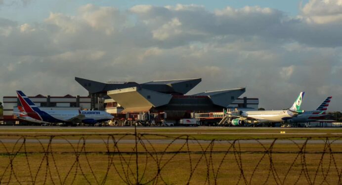 Aerolíneas Extranjeras y Vuelos a Cuba en Octubre